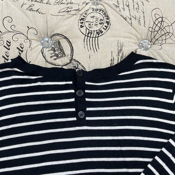 1901 Back Button Crewneck Sweater - Picture 9 of 10